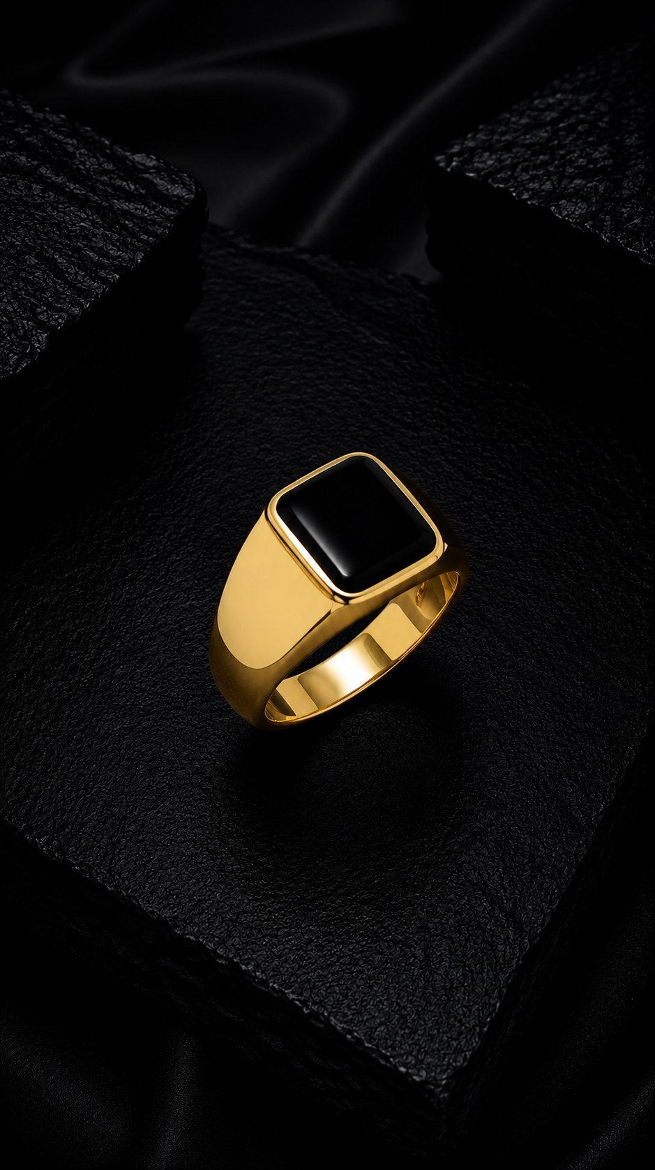 18K Gold Black Onyx Signet Ring