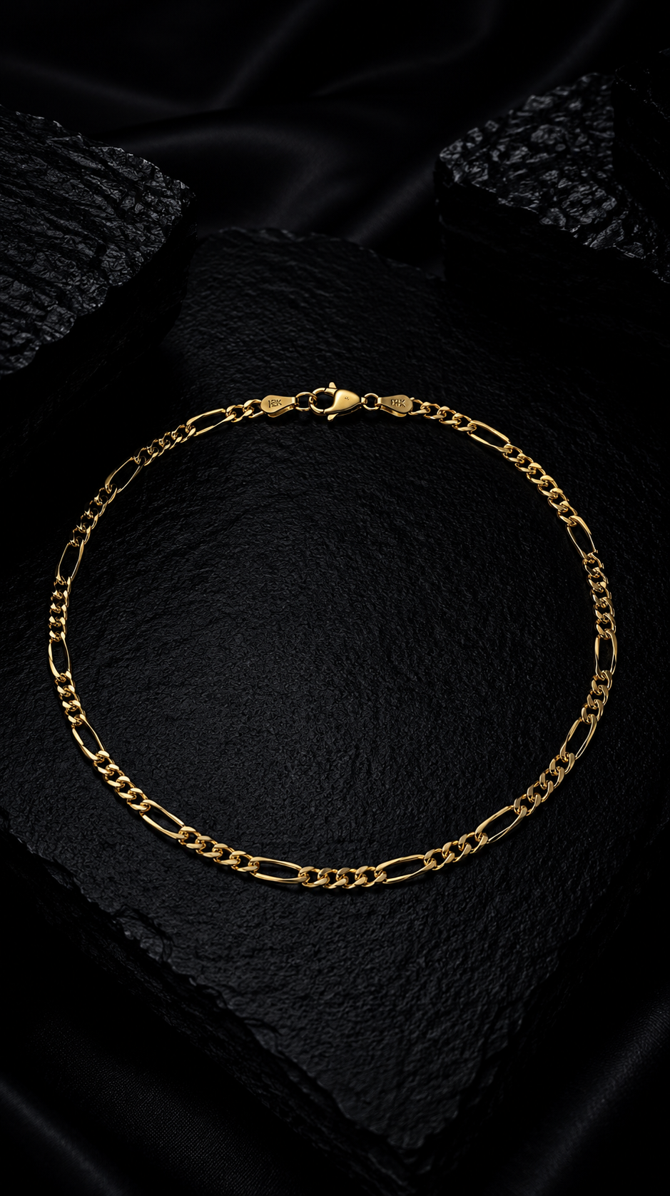 Classic 18K Gold Figaro Chain | 4 mm